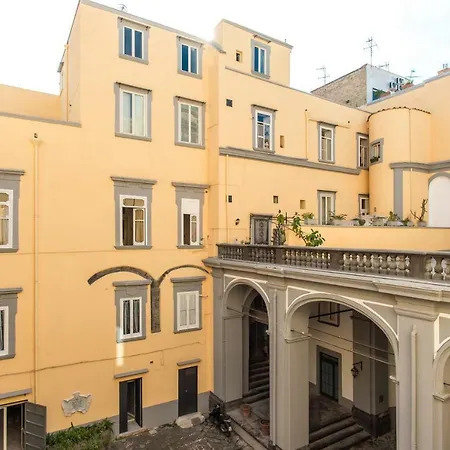 Bed & Breakfast In...napoli 3*